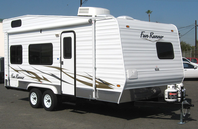 Carson Trailer Rv Sport Front